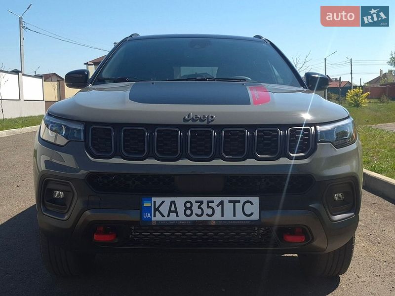 Внедорожник / Кроссовер Jeep Compass 2023 в Киеве