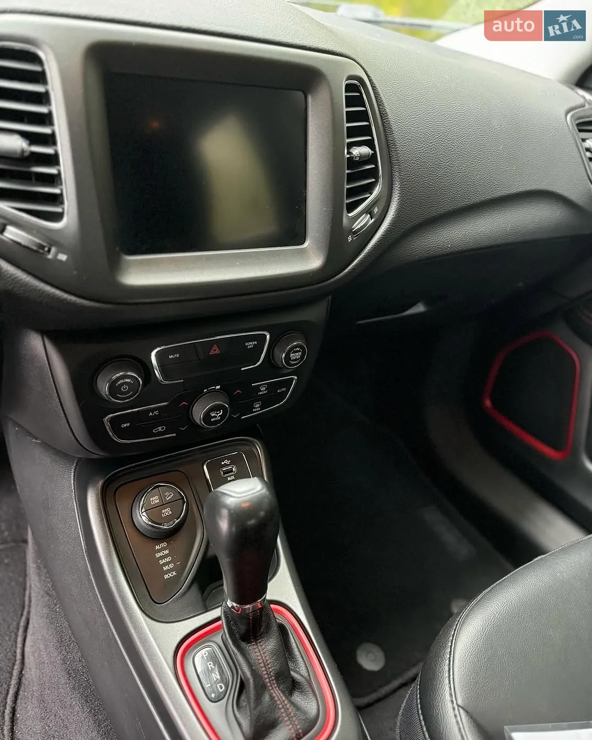 2018 Jeep Compass - мініатюра 14