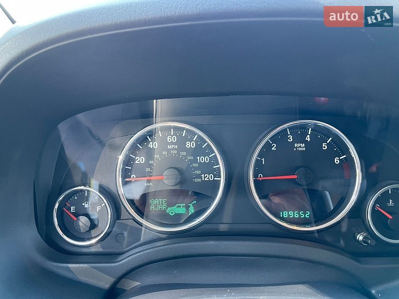 Внедорожник / Кроссовер Jeep Compass 2012 в Виннице