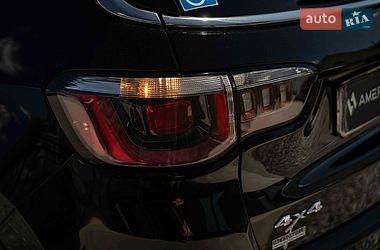 Позашляховик / Кросовер Jeep Compass 2019 в Чернівцях