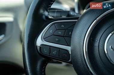 Позашляховик / Кросовер Jeep Compass 2019 в Чернівцях