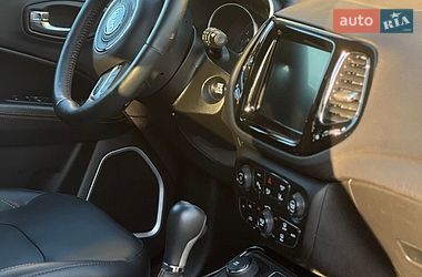 Внедорожник / Кроссовер Jeep Compass 2017 в Харькове