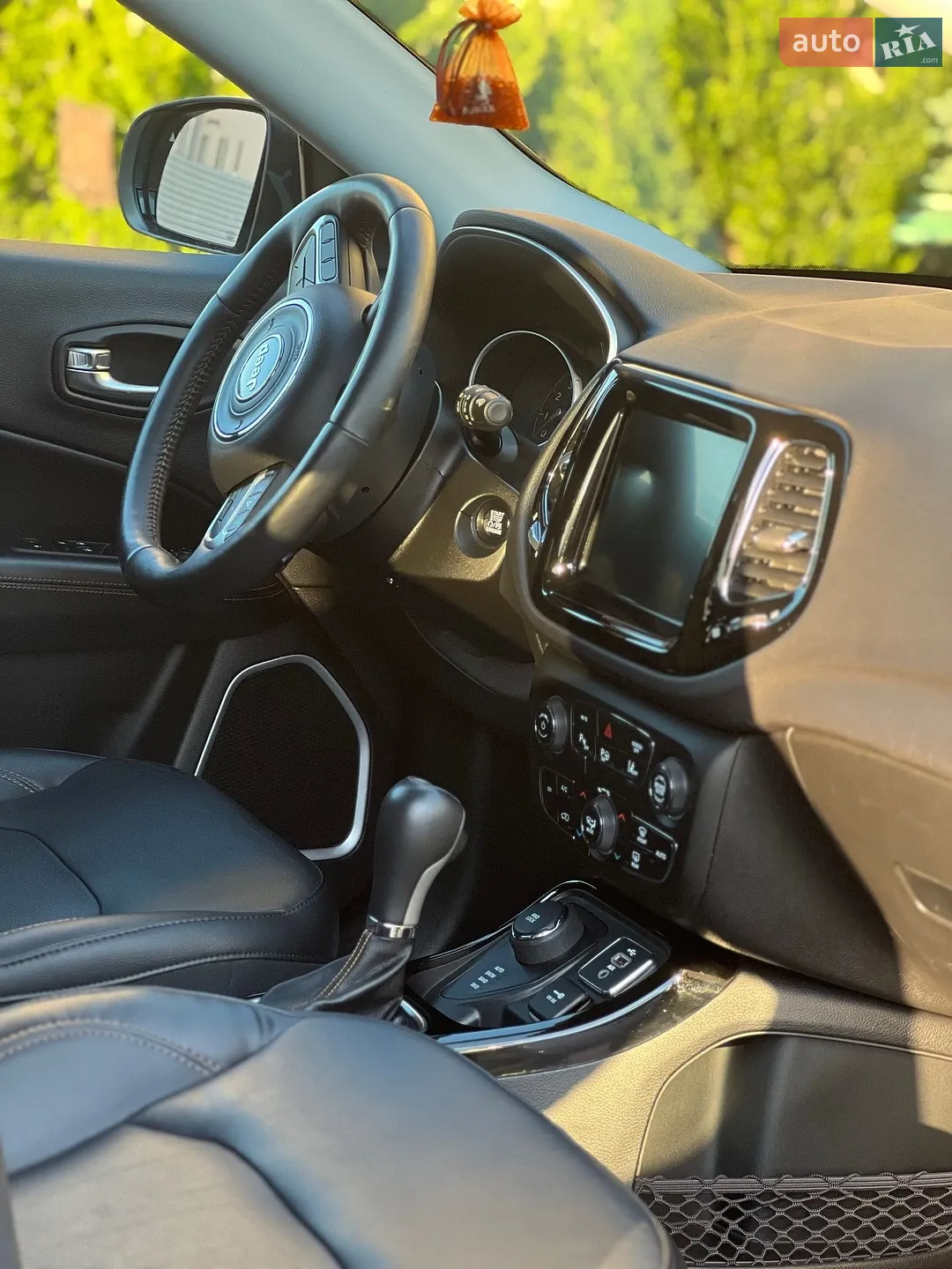 2017 Jeep Compass - мініатюра 28