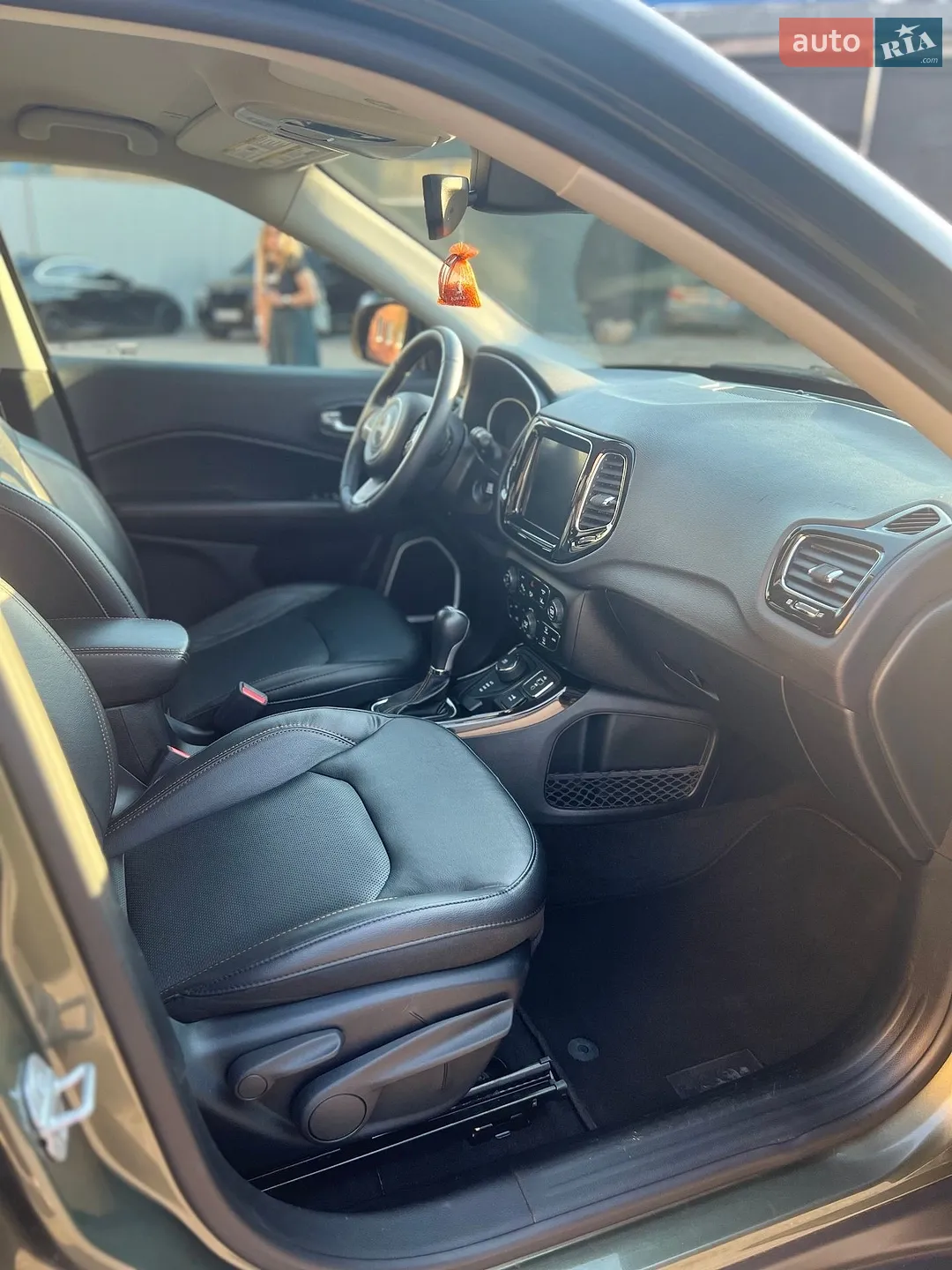 2017 Jeep Compass - мініатюра 31