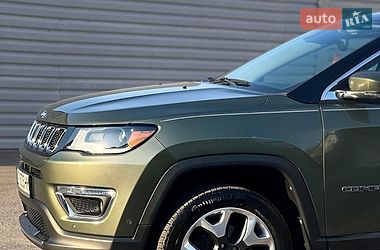 Внедорожник / Кроссовер Jeep Compass 2017 в Харькове