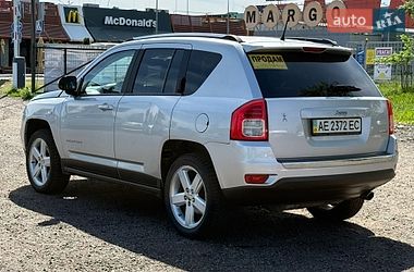 Позашляховик / Кросовер Jeep Compass 2011 в Києві