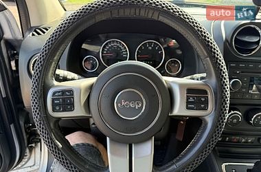 Позашляховик / Кросовер Jeep Compass 2011 в Києві