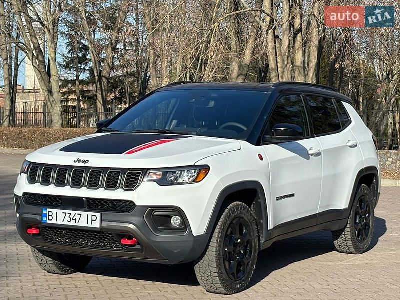 Внедорожник / Кроссовер Jeep Compass 2024 в Киеве