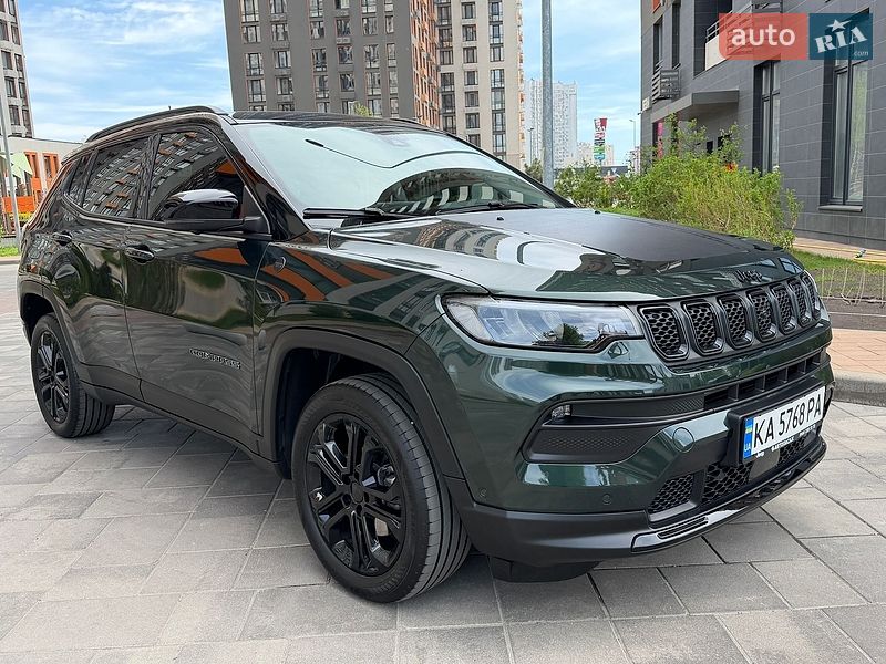 Внедорожник / Кроссовер Jeep Compass 2025 в Киеве
