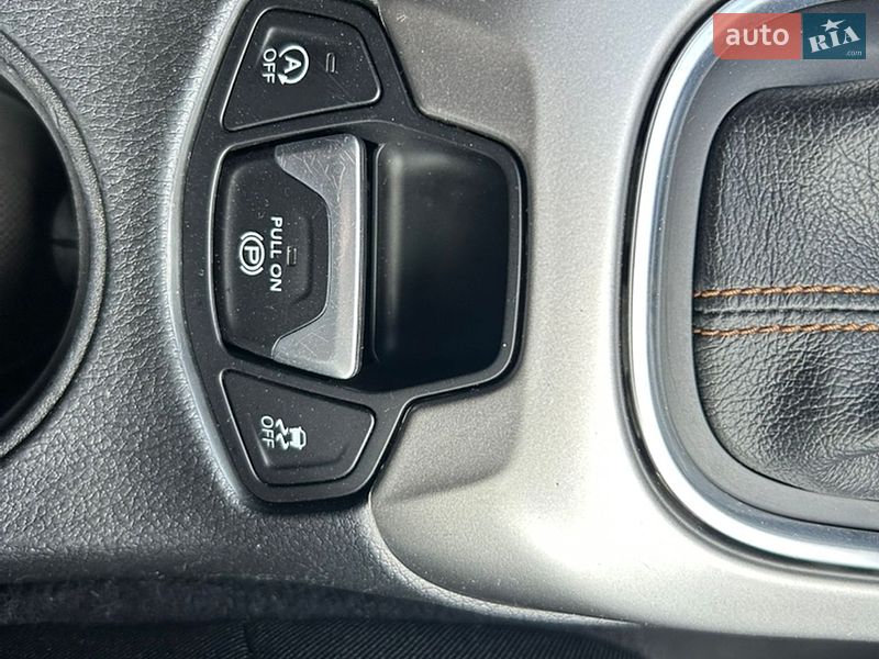 Позашляховик / Кросовер Jeep Compass 2018 в Переяславі