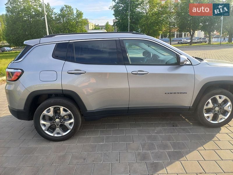 Внедорожник / Кроссовер Jeep Compass 2018 в Черкассах