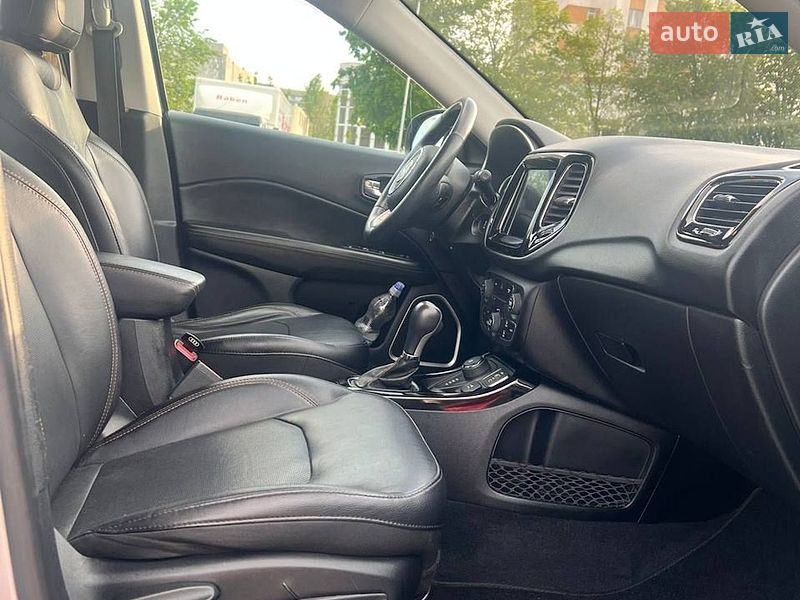 Внедорожник / Кроссовер Jeep Compass 2018 в Черкассах