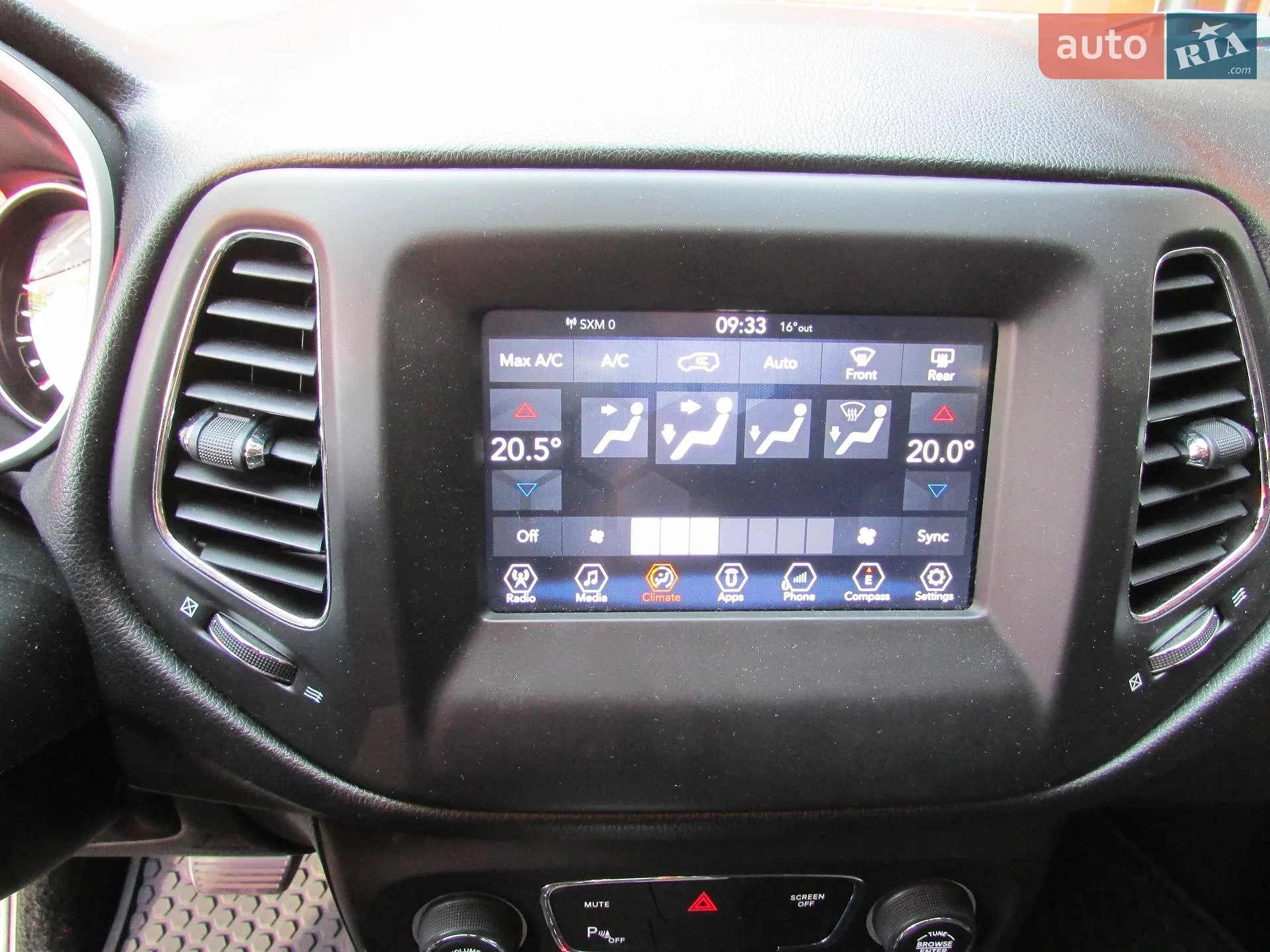 2017 Jeep Compass - мініатюра 17