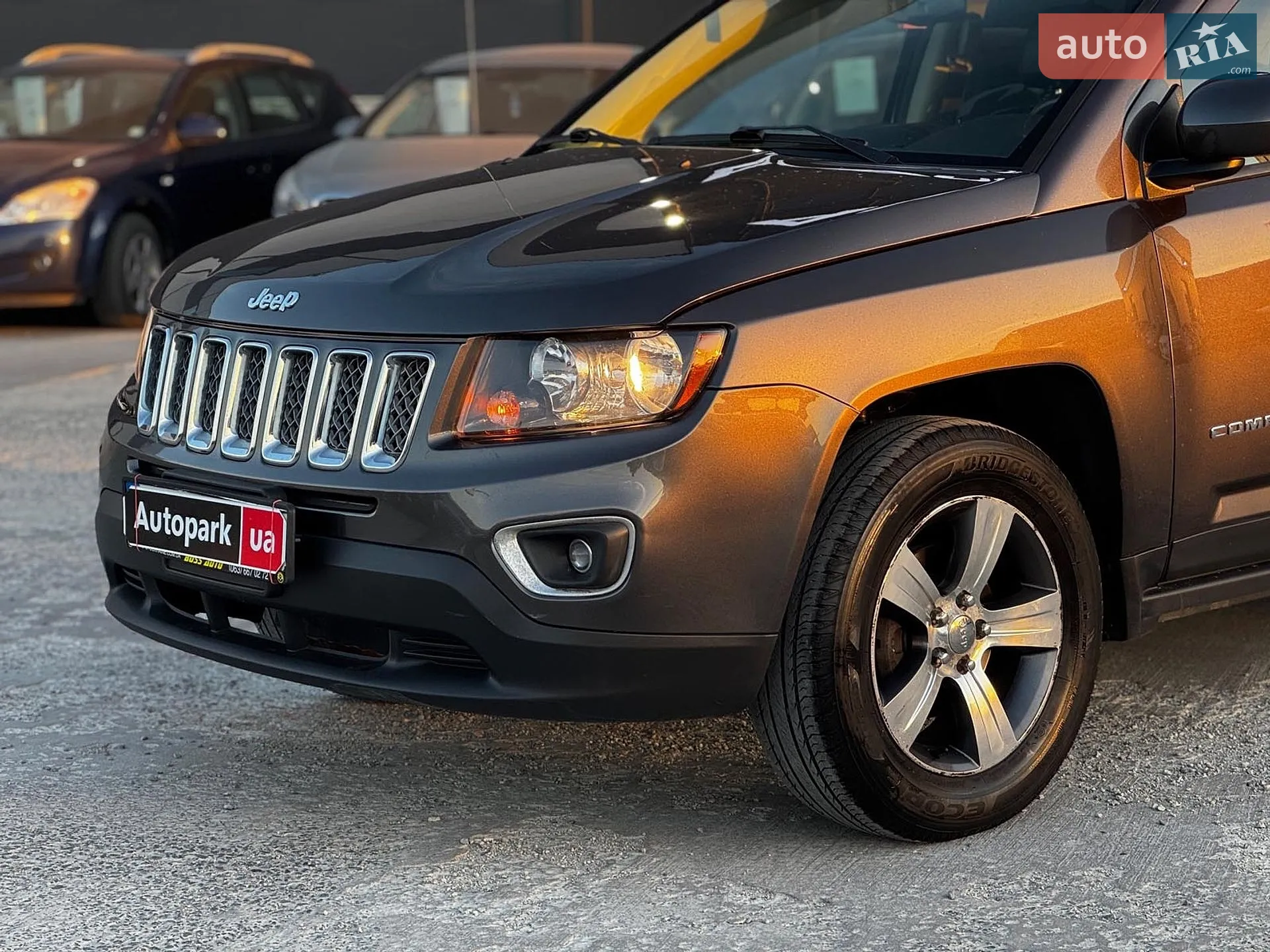 2016 Jeep Compass - мініатюра 3