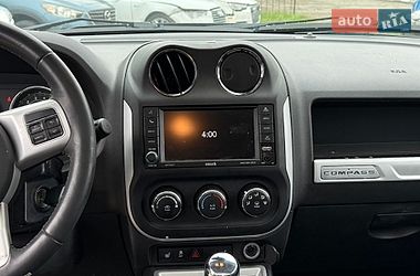 Внедорожник / Кроссовер Jeep Compass 2017 в Стрые