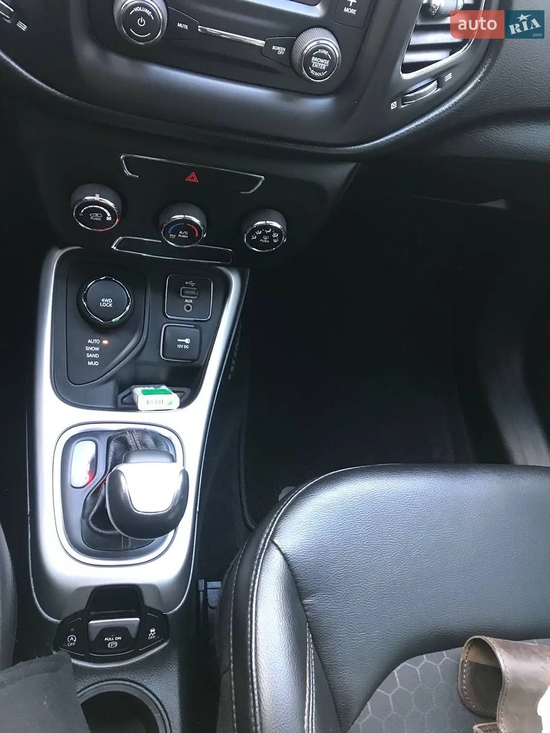 2017 Jeep Compass - мініатюра 6