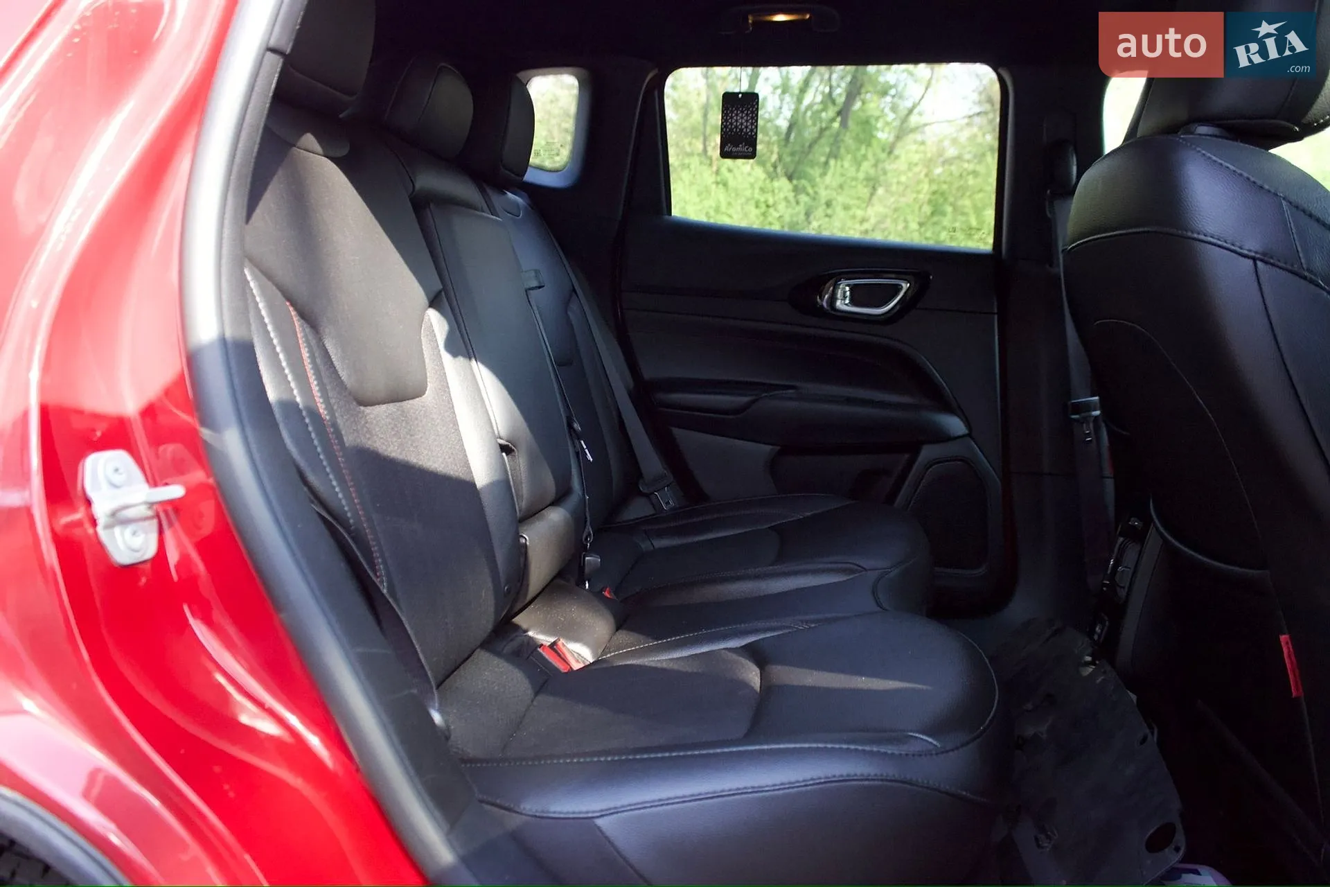 2023 Jeep Compass - мініатюра 28