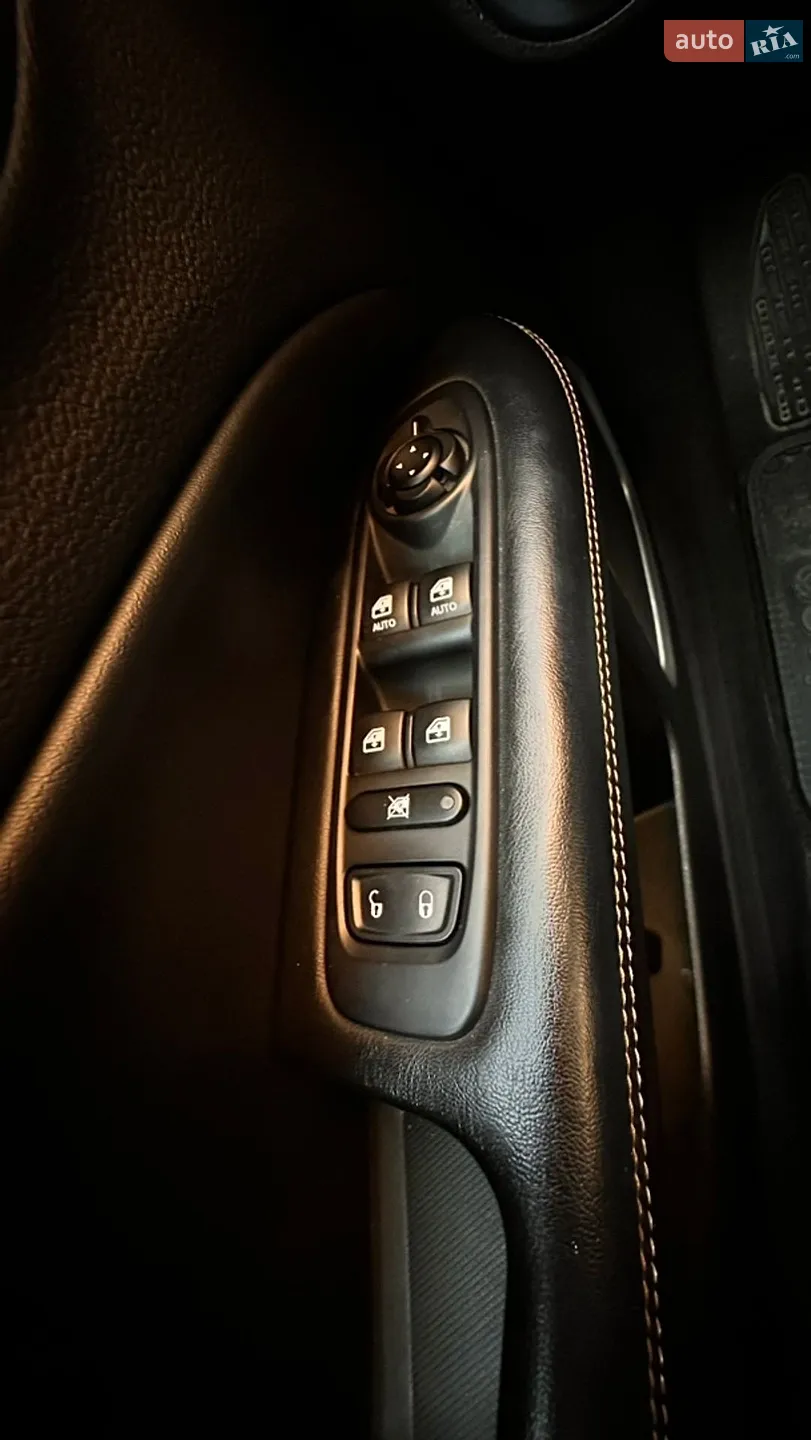 2020 Jeep Compass - мініатюра 14