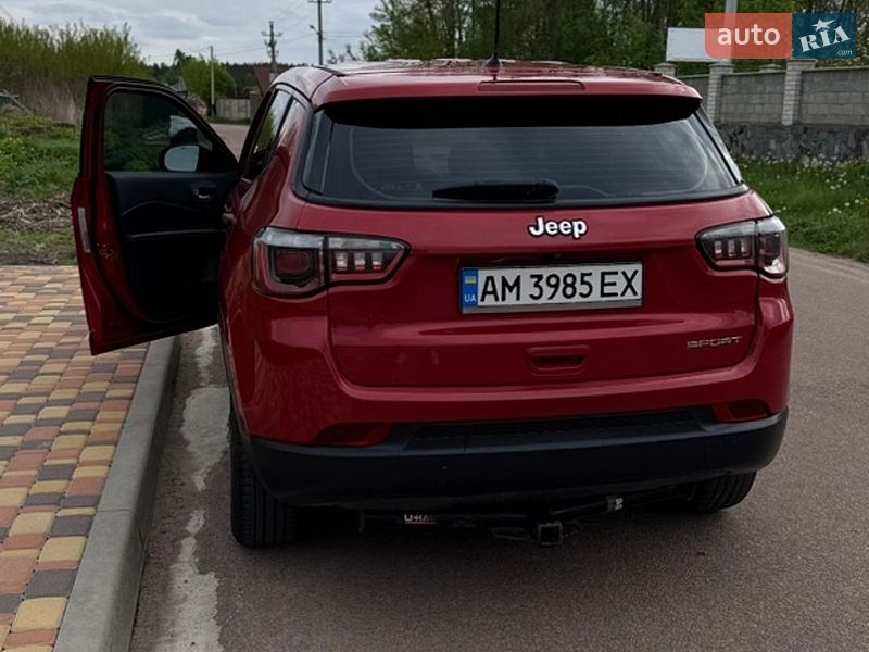 Позашляховик / Кросовер Jeep Compass 2017 в Житомирі