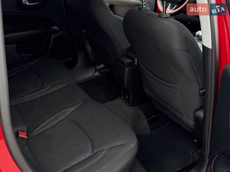 Позашляховик / Кросовер Jeep Compass 2017 в Житомирі