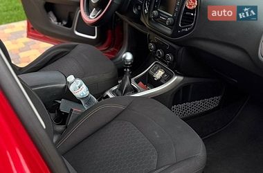 Позашляховик / Кросовер Jeep Compass 2017 в Житомирі