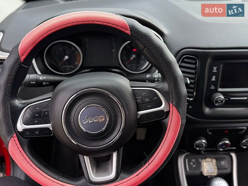 Позашляховик / Кросовер Jeep Compass 2017 в Житомирі