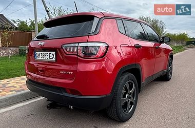 Позашляховик / Кросовер Jeep Compass 2017 в Житомирі