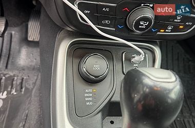 Внедорожник / Кроссовер Jeep Compass 2019 в Киеве