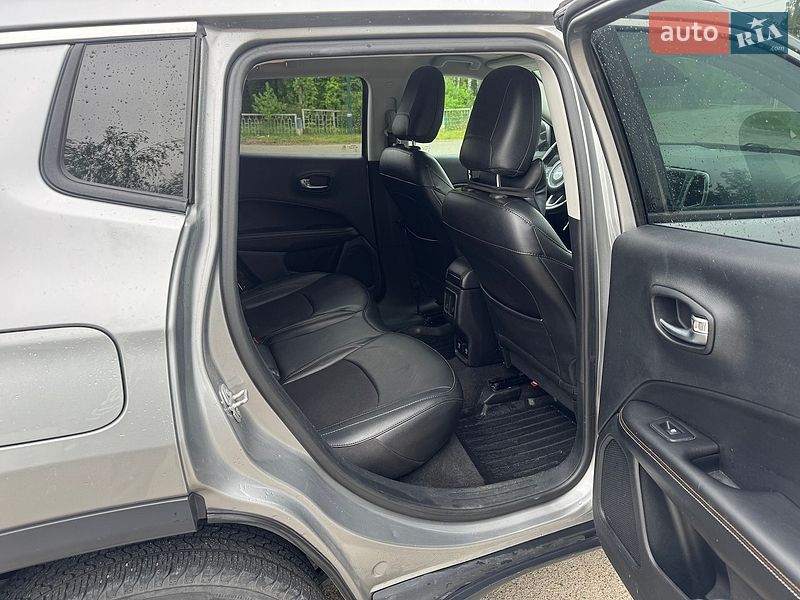 Внедорожник / Кроссовер Jeep Compass 2019 в Киеве