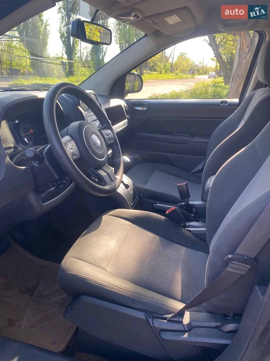 2015 Jeep Compass - мініатюра 9