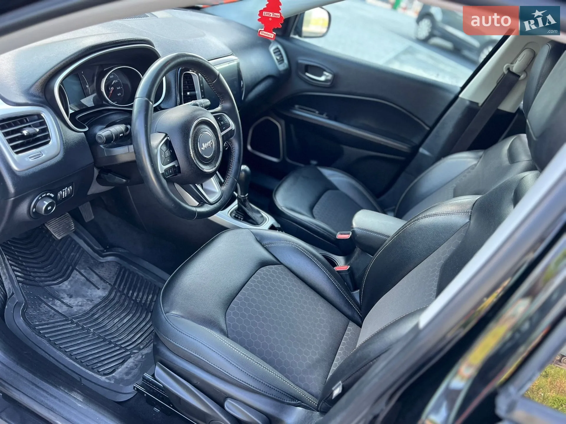 2018 Jeep Compass - мініатюра 11