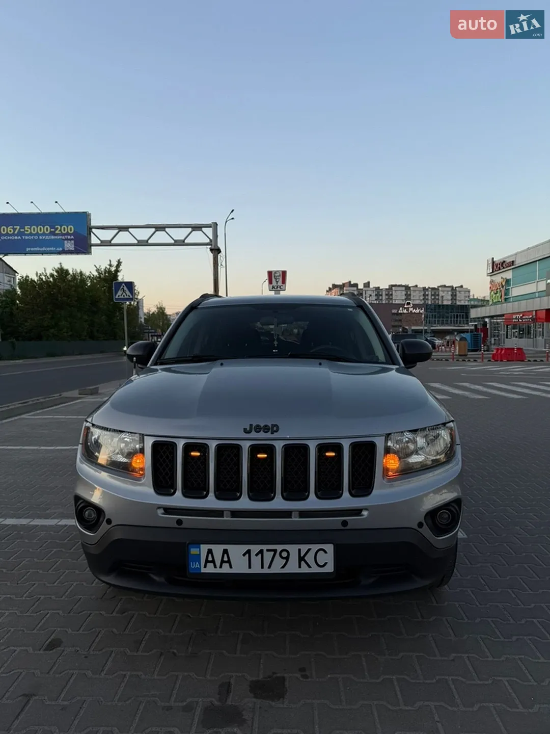 2014 Jeep Compass - мініатюра 2
