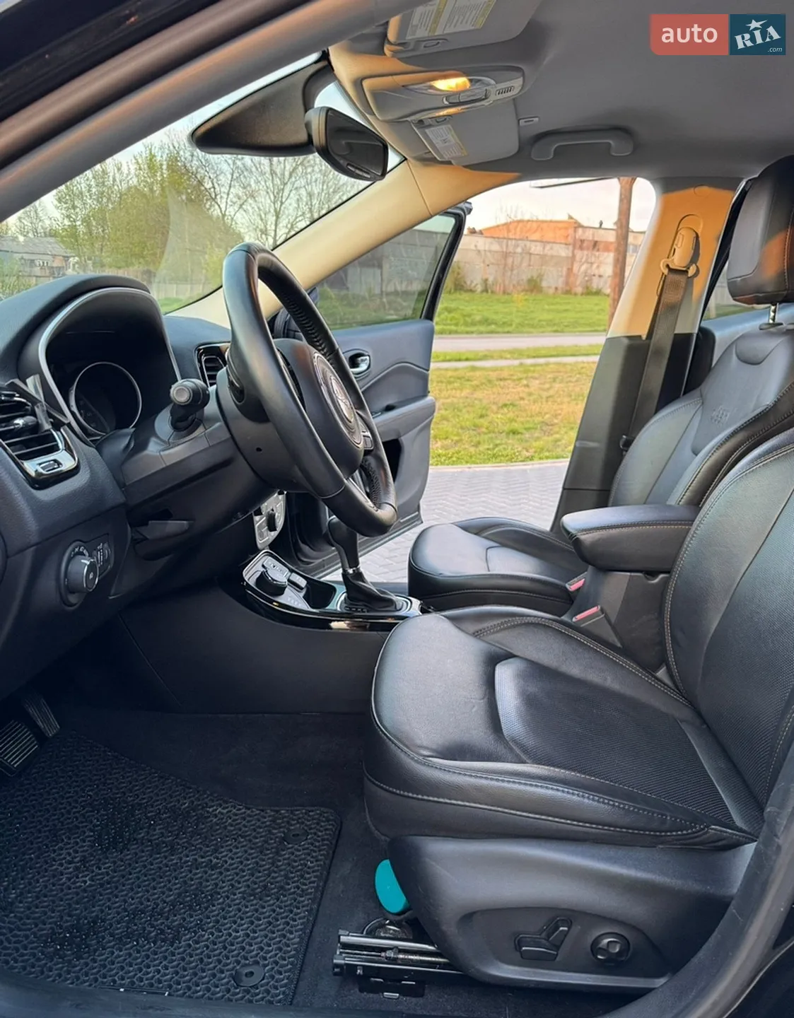 2018 Jeep Compass - мініатюра 9