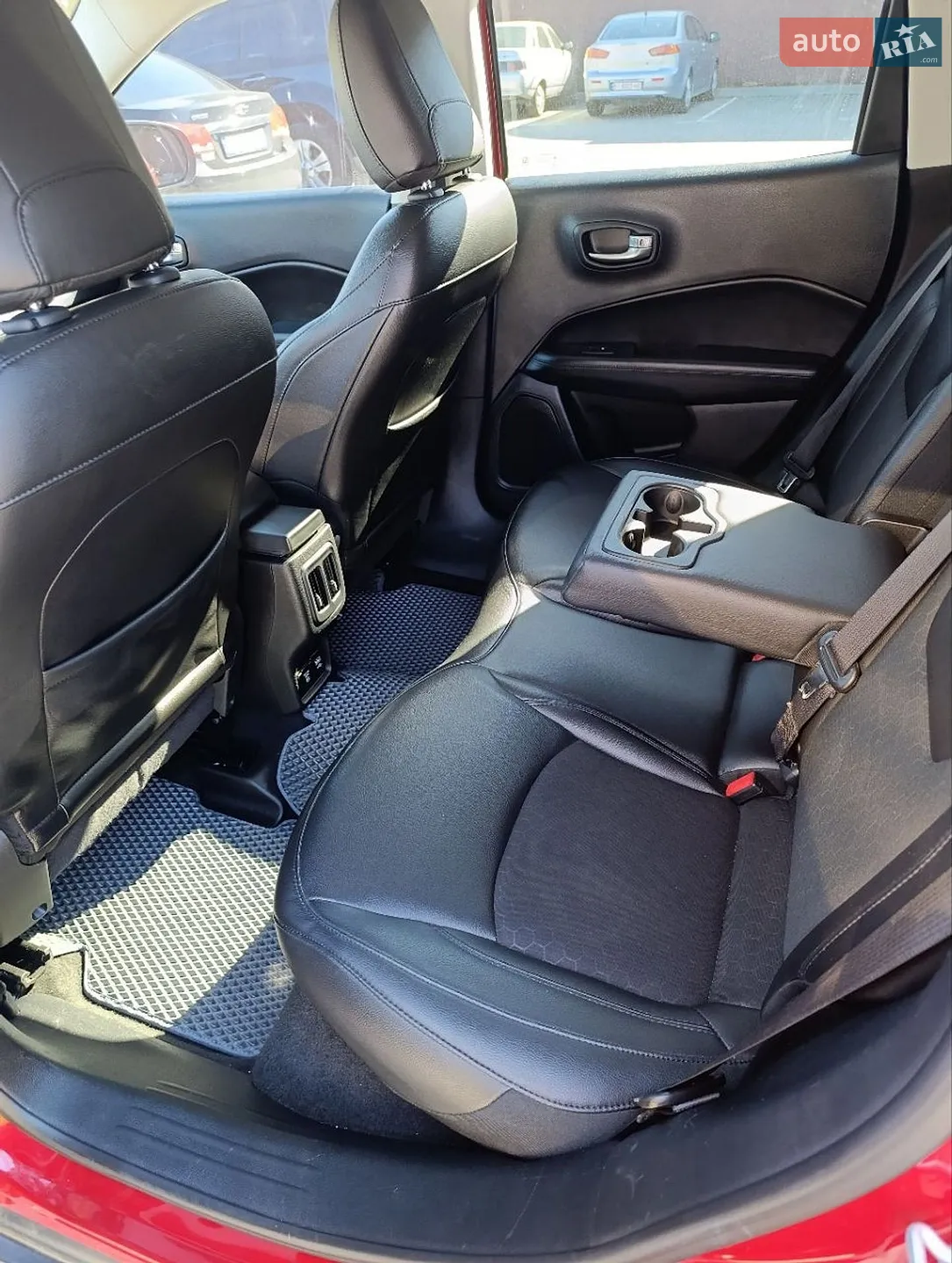 2018 Jeep Compass - мініатюра 24