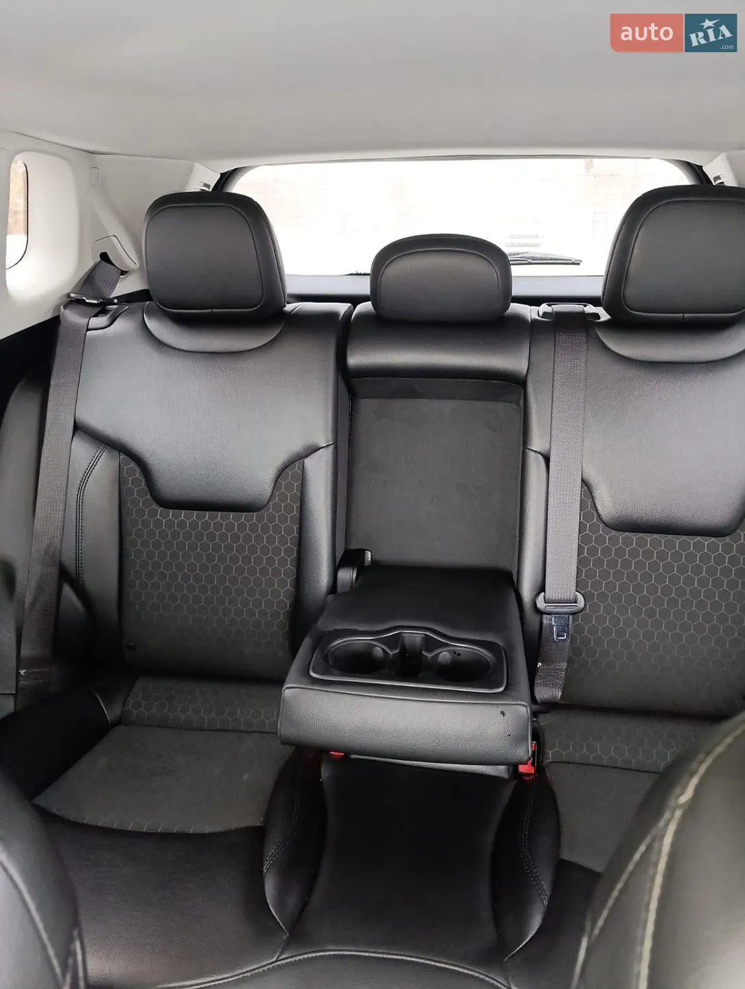 2018 Jeep Compass - мініатюра 27