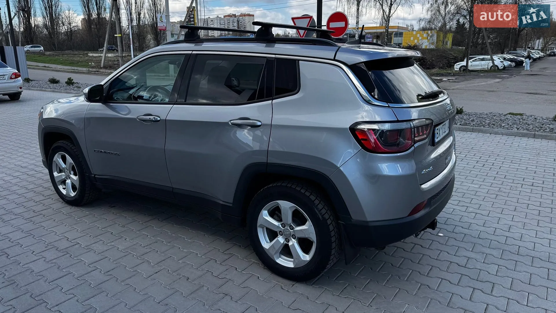 2017 Jeep Compass - мініатюра 6