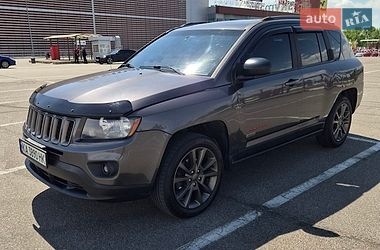Внедорожник / Кроссовер Jeep Compass 2016 в Киеве