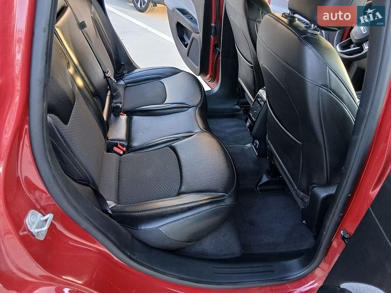 Внедорожник / Кроссовер Jeep Compass 2023 в Киеве