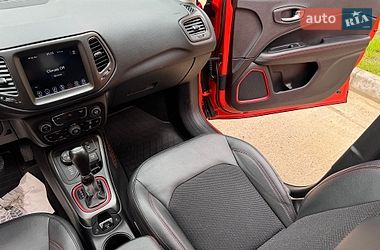 Внедорожник / Кроссовер Jeep Compass 2019 в Киеве