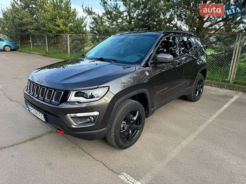 Позашляховик / Кросовер Jeep Compass 2017 в Сумах