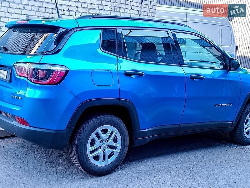 Внедорожник / Кроссовер Jeep Compass 2018 в Киеве
