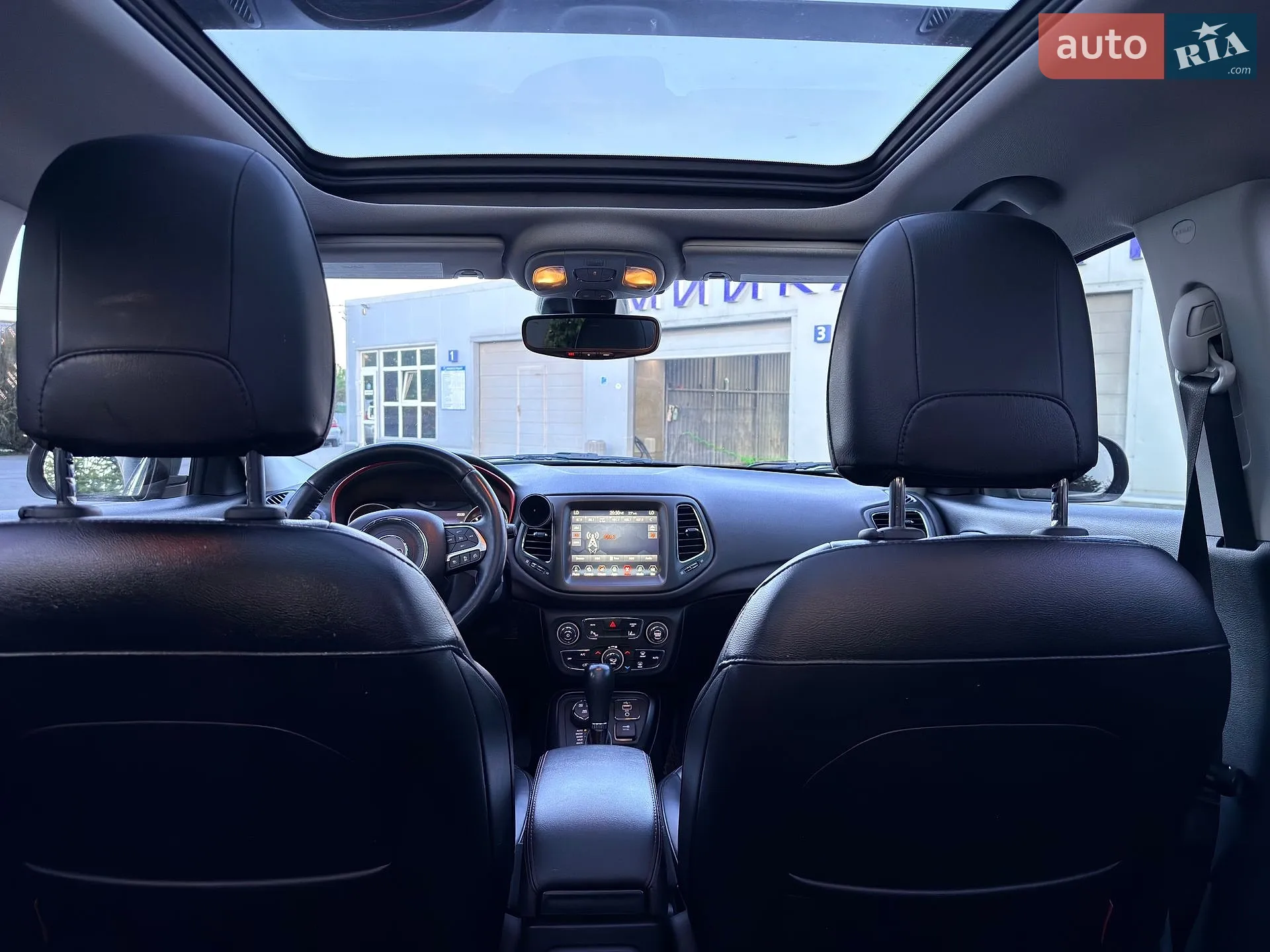 2017 Jeep Compass - мініатюра 61
