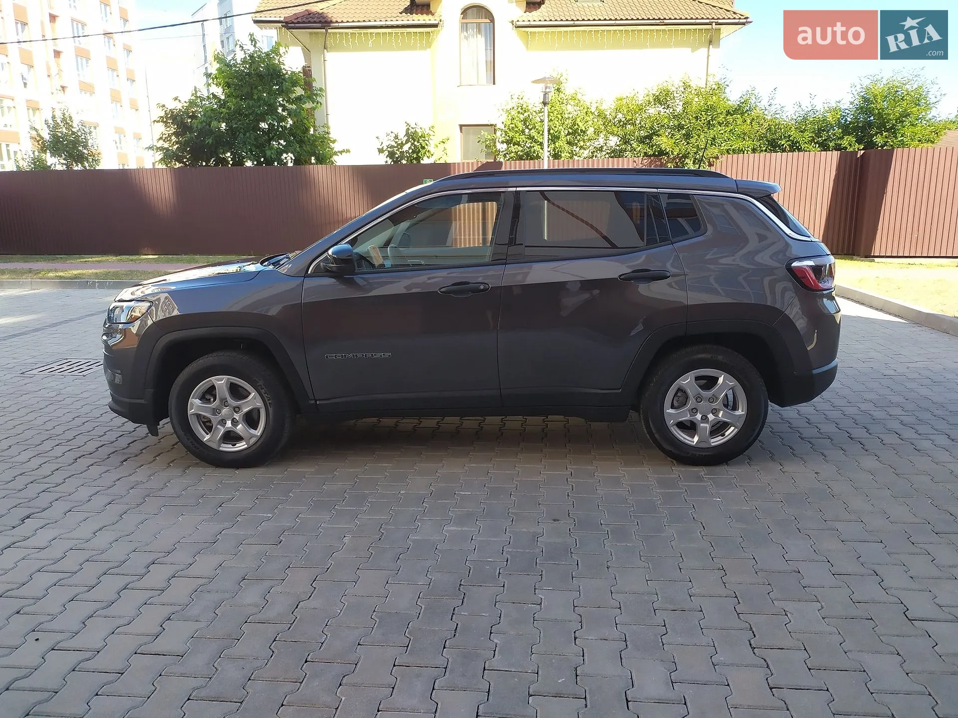 2021 Jeep Compass - мініатюра 17