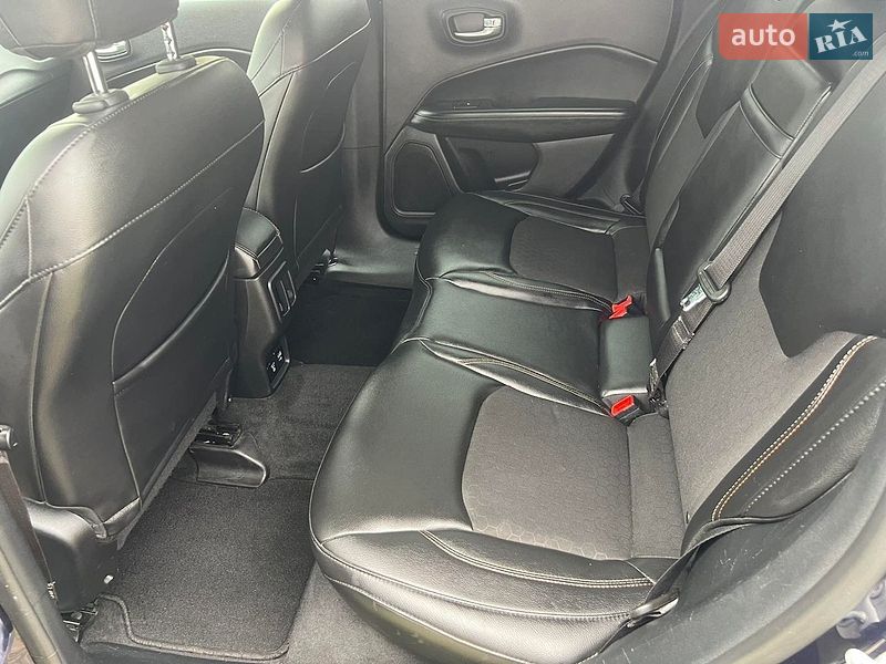 Внедорожник / Кроссовер Jeep Compass 2017 в Броварах