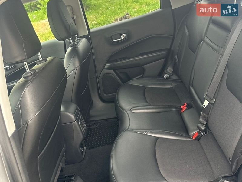 Внедорожник / Кроссовер Jeep Compass 2019 в Черновцах