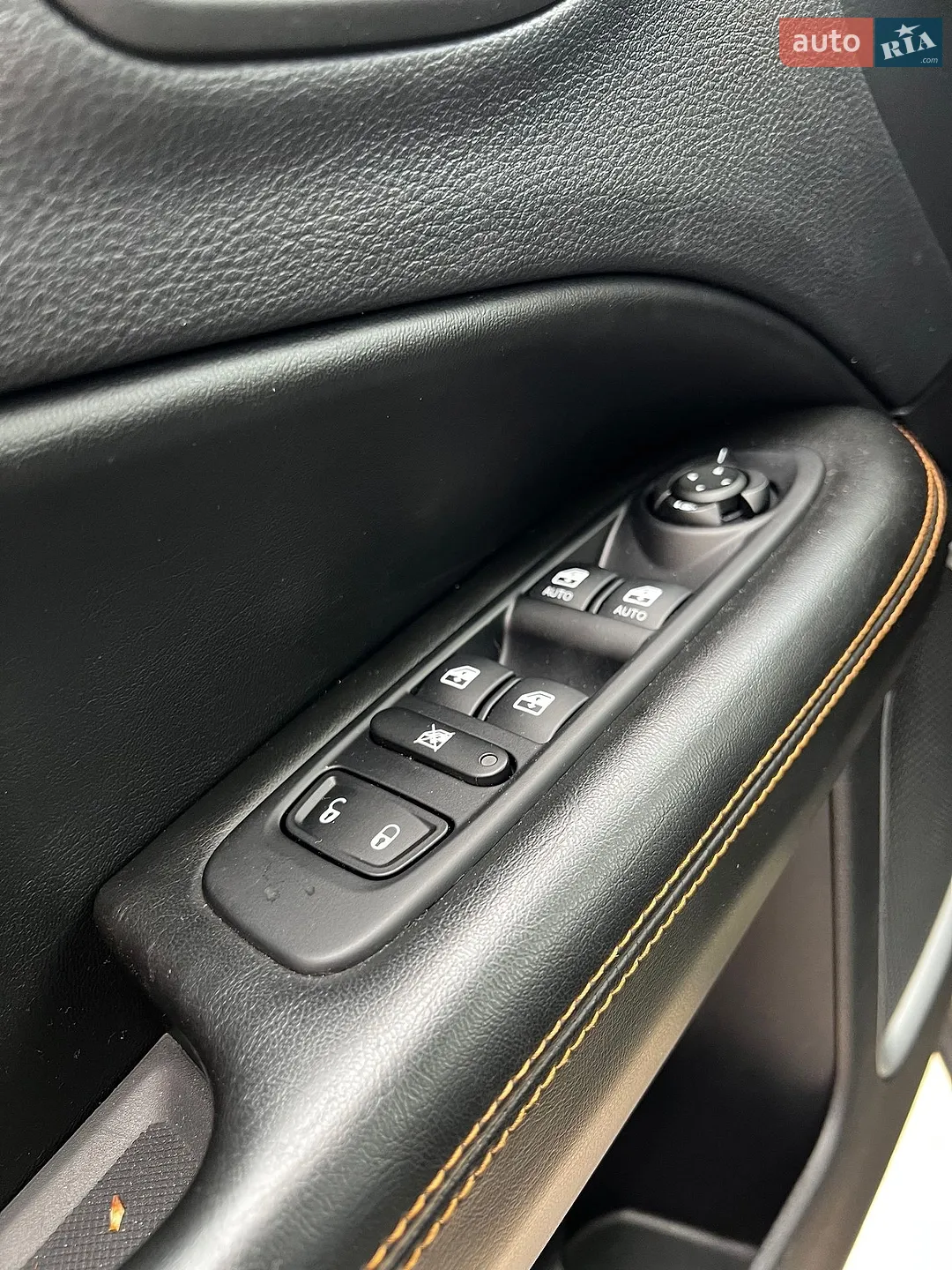 2017 Jeep Compass - мініатюра 5