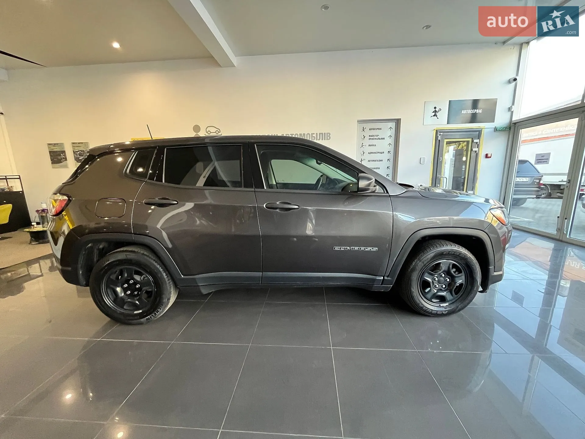 2020 Jeep Compass - мініатюра 8