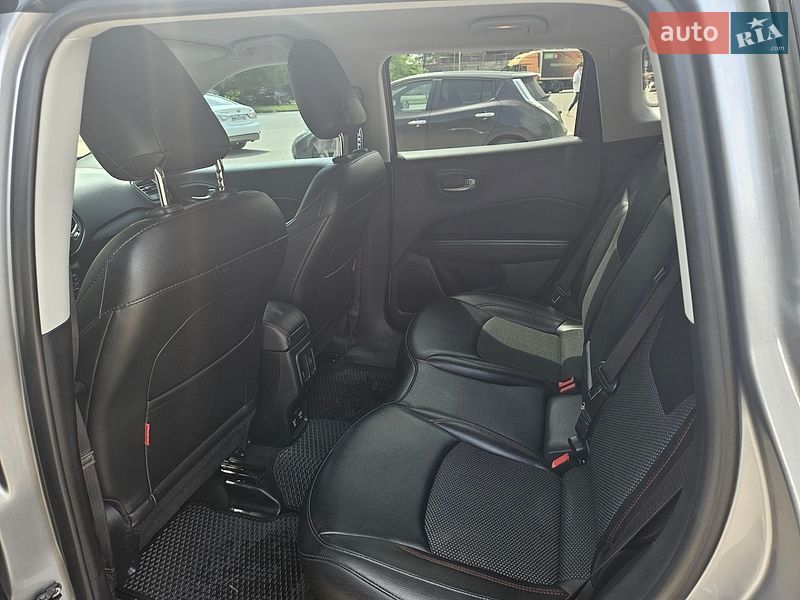 Внедорожник / Кроссовер Jeep Compass 2020 в Сумах