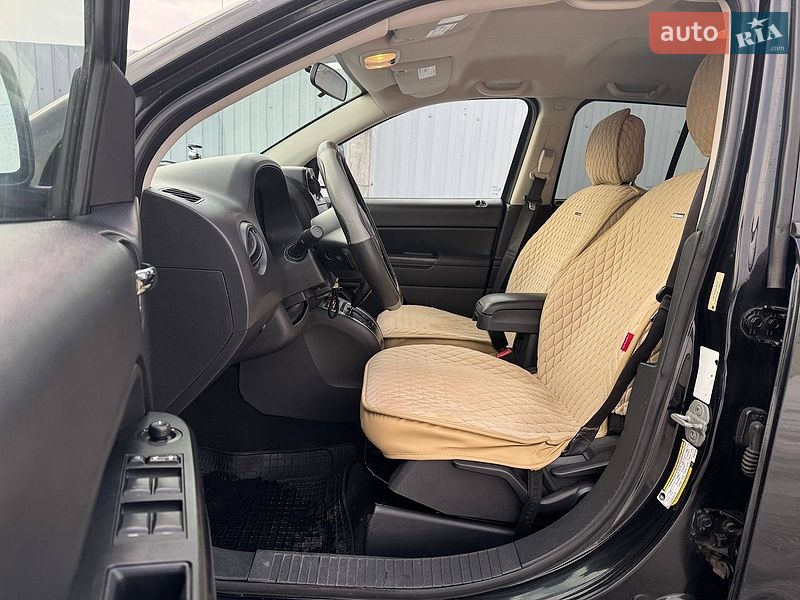 Позашляховик / Кросовер Jeep Compass 2011 в Києві
