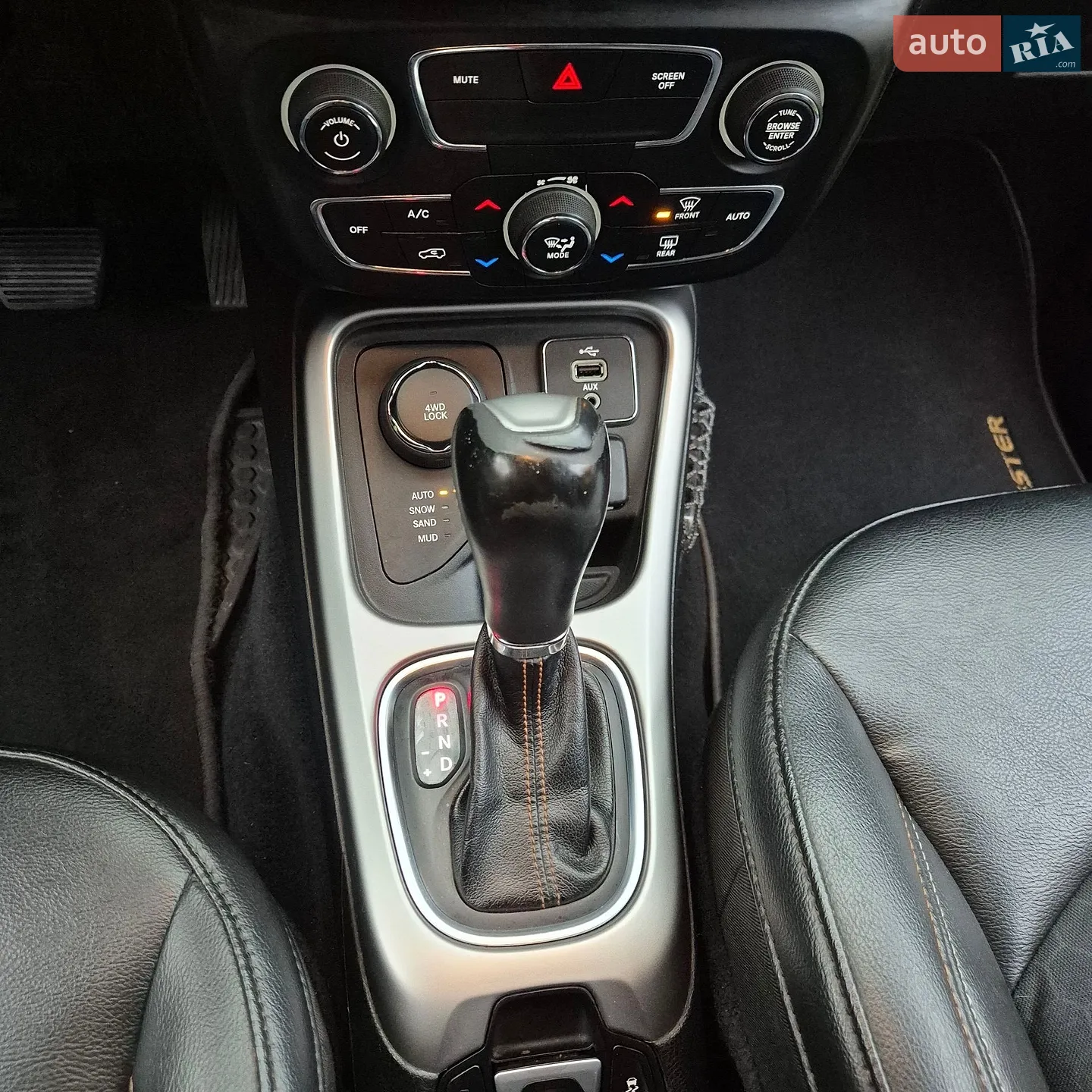 2017 Jeep Compass - мініатюра 28